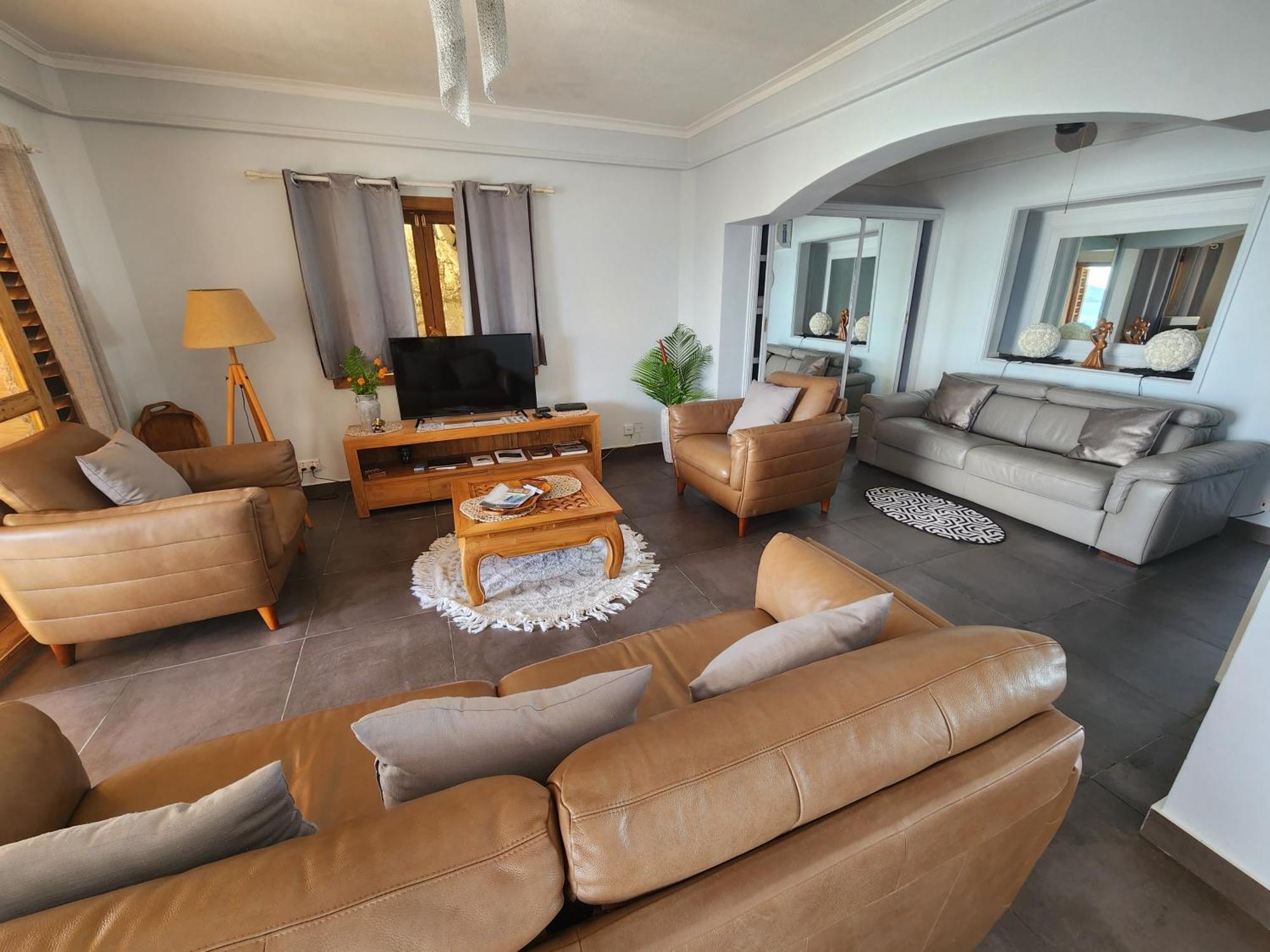 Marquise & Infinity Villas Glacis  Esterno foto